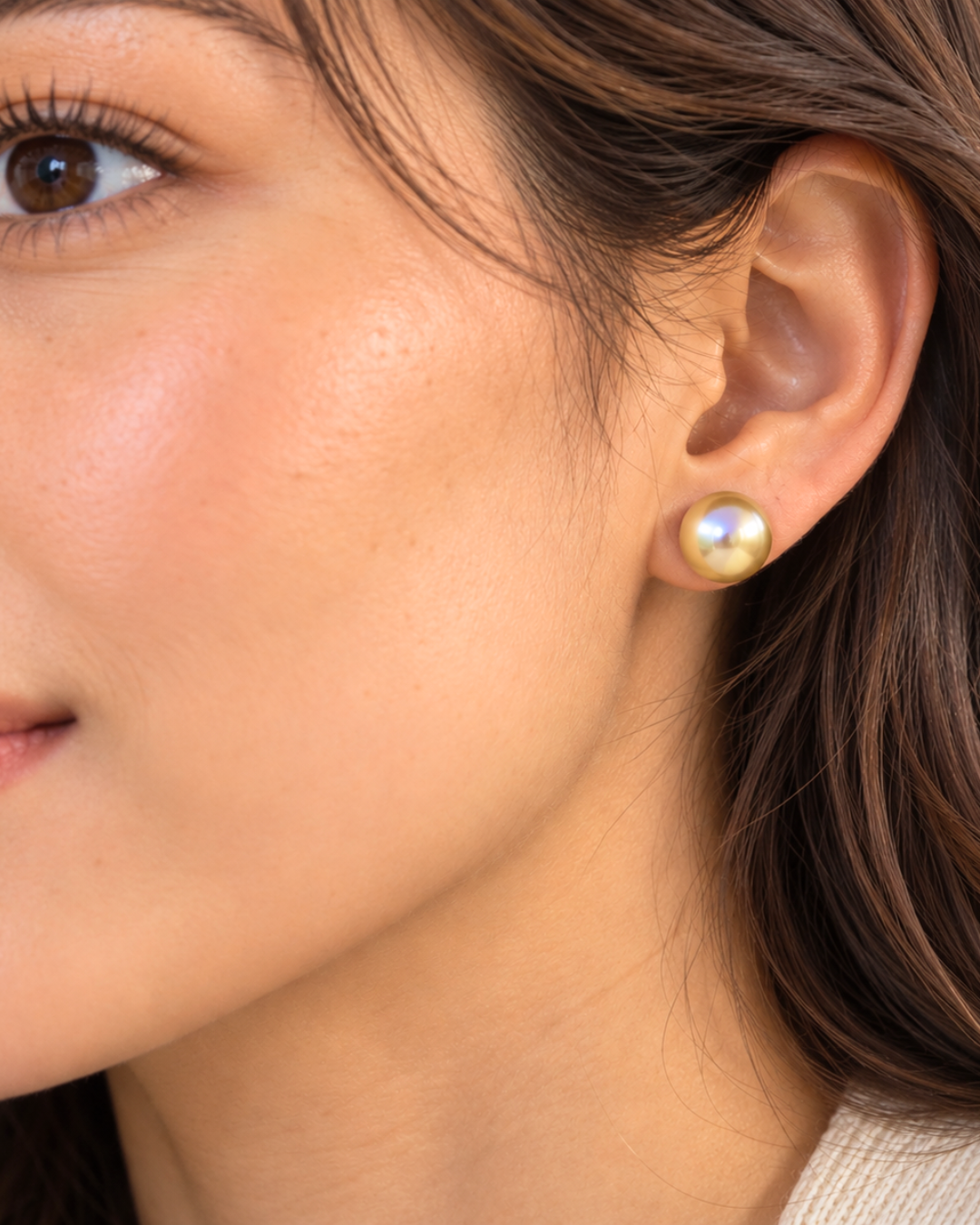 Just Like Honey Gold Studs 11mm