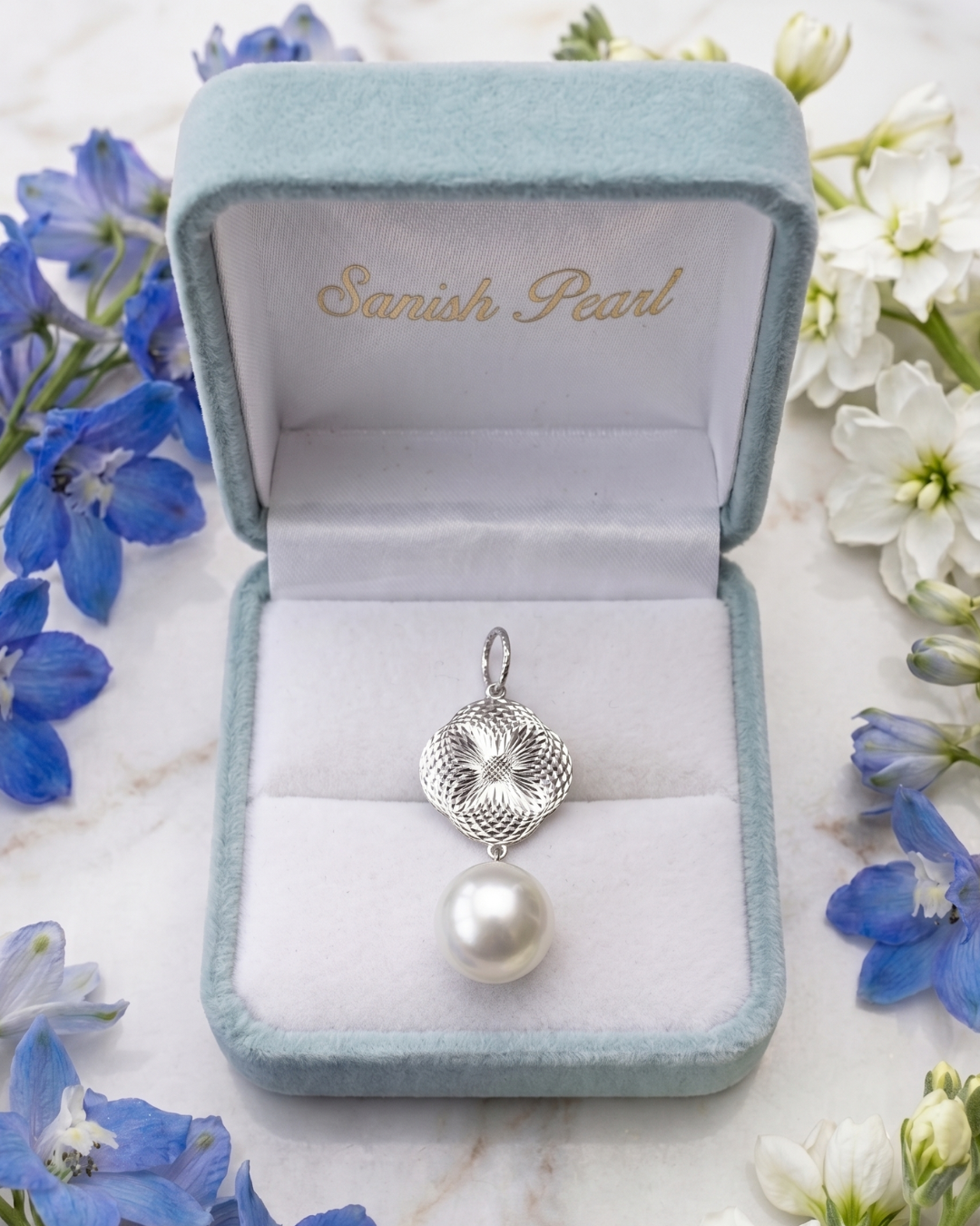 Echoes of Light Pendant