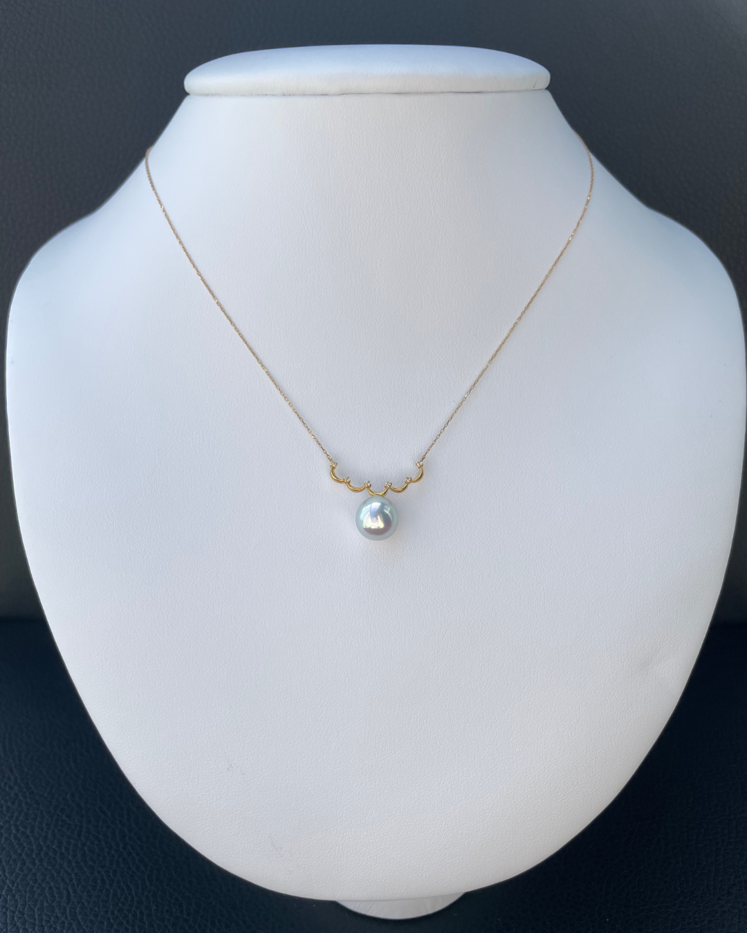 Crowned Moon Pearl