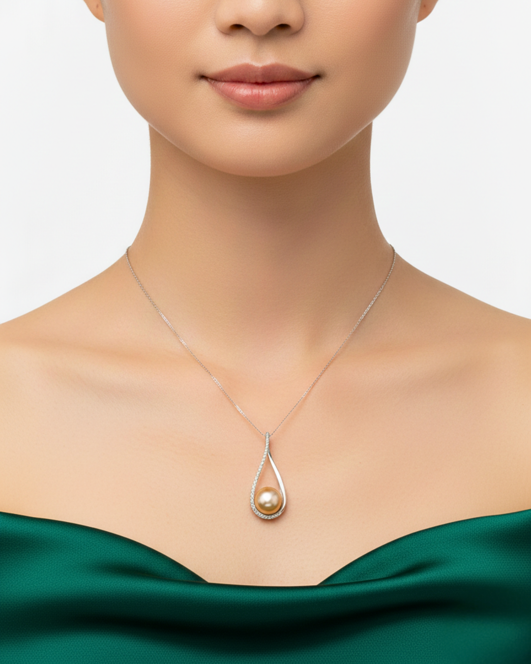Tear of the Queen Pendant