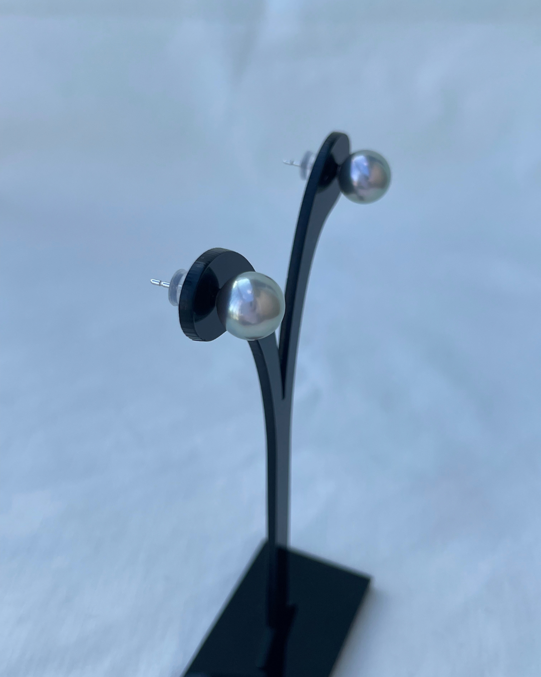 Ocean After Dark Studs 9mm