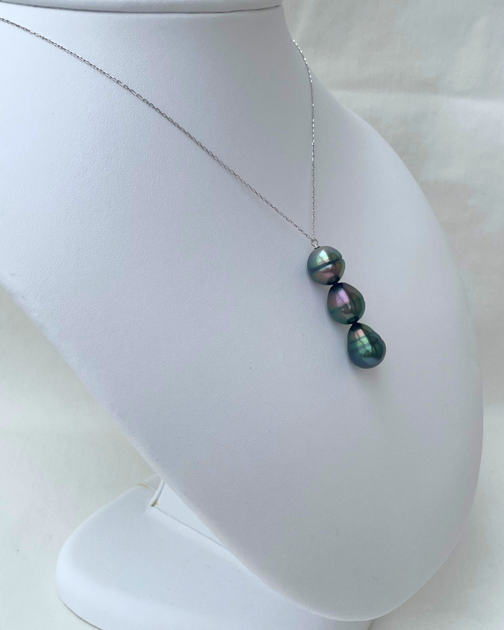 Triple Temptation Tahiti Necklace