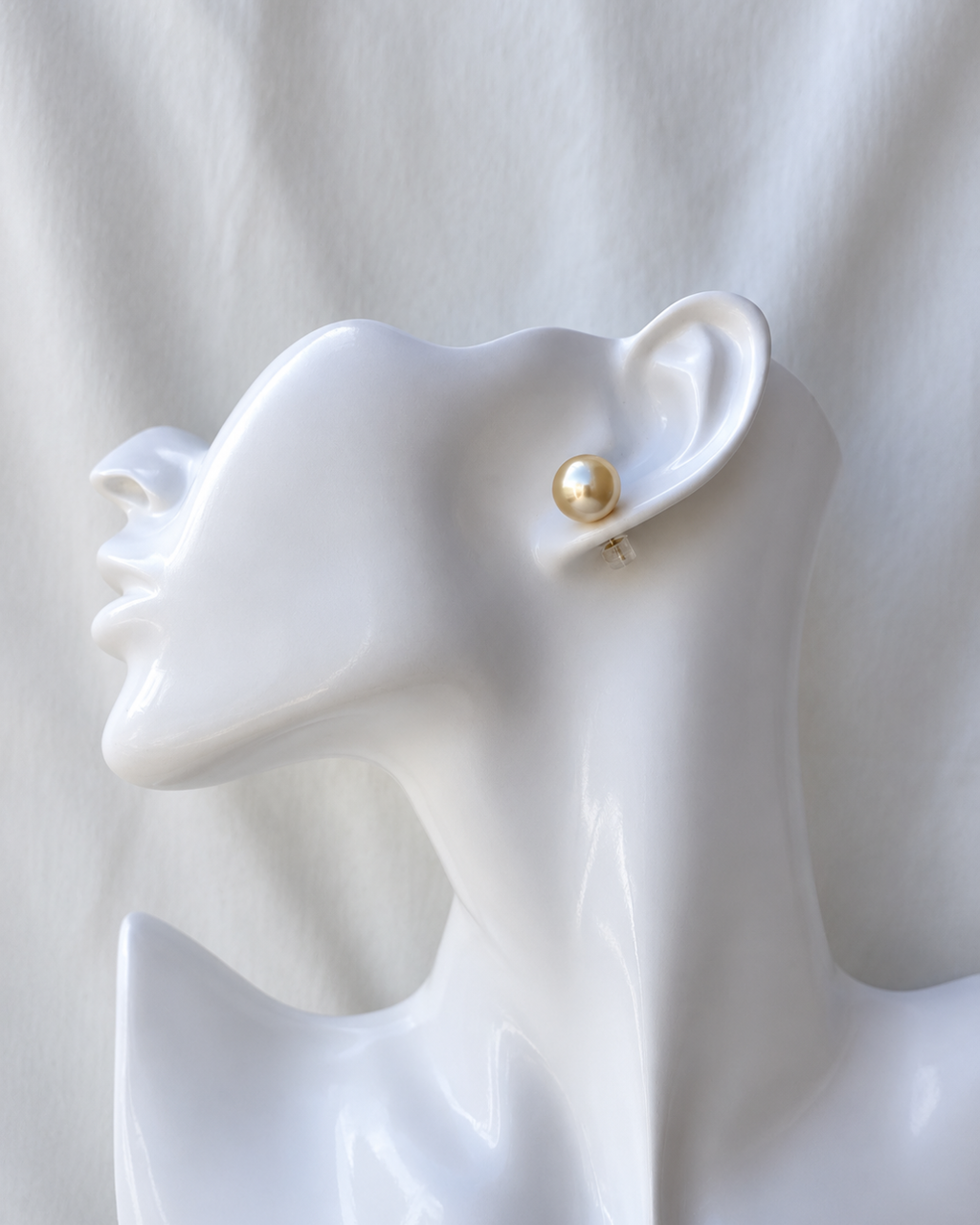 Just Like Honey Gold Studs 11mm